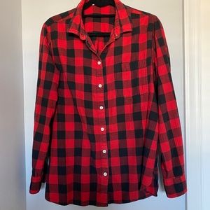 Old navy Buffalo check classic button down shirt